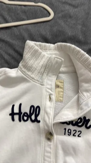 Hollister Y2K Button-Up Sweater  thumbnail 6