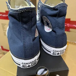 Converse Women's Navy and Blue Trainers thumbnail 4