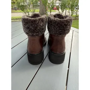 Timberland Women Size 5.5 Kinsley Waterproof Brown Leather Faux Fur Ankle Boot thumbnail 4