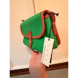 Dooney & Bourke Crossbody Women Small Kelly Green East/West Pebbled Leather Bag thumbnail 3