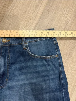 Lee Women's High Rise Cut Off Jean Shorts 4 Inch Inseam Size 14 Stretch thumbnail 7