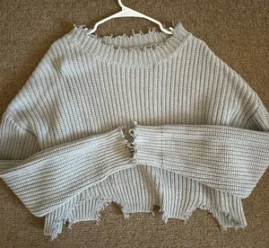 Cropped and distressed gray sweater Size L thumbnail 1