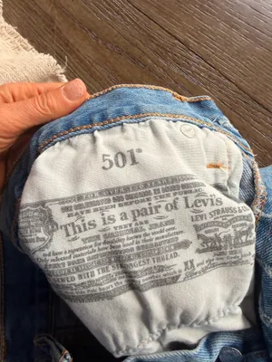 Levi’s 501 Shorts Distressed thumbnail 2