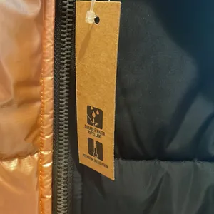 Womens New Vans Foundry Metallic Black & Pink Puffer Jacket thumbnail 7