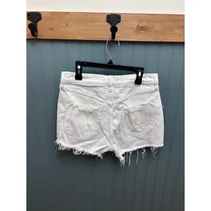 Abercrombie & Fitch White High Rise Mom Shorts Distressed‎ Frayed Hem Size 27 4 thumbnail 3