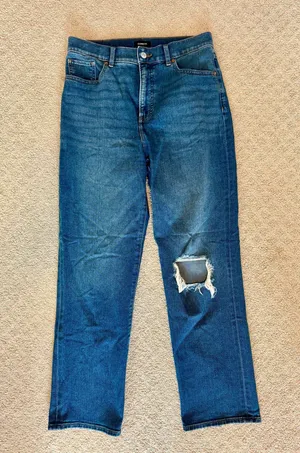 Express Women’s Straight Leg Jeans thumbnail 4