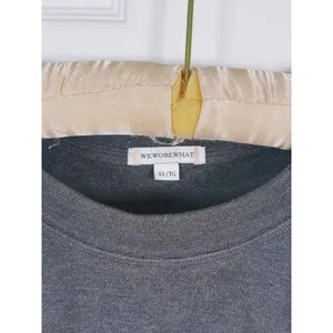 WeWoreWhat Cropped Sweatshirt Size XL Gray Casual Lounge Minimalist Cozy Comfort thumbnail 4