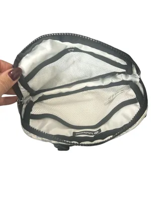 Rare Discontinued Lululemon Everywhere Belt Bag “Manifesto Print” | NWT thumbnail 4