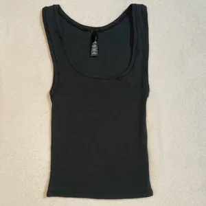 SKIMS Black Cotton Rib Tank Top XS thumbnail 2
