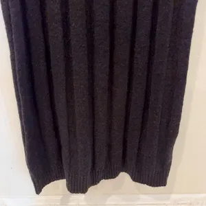 ASTR Yalitza Black Off Shoulder Cutout Maxi Sweater Dress Small NWT thumbnail 4