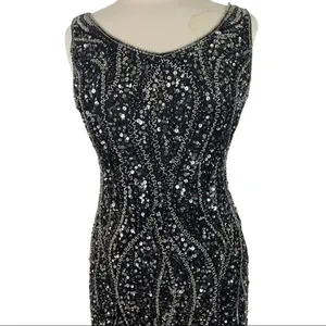 PISARRO NIGHTS Sequin & Bead Sleeveless Gown size 4 thumbnail 9