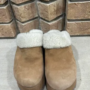 Steve Madden women’s platform Y2K clog mule thumbnail 6