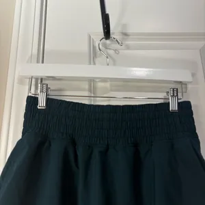 Offline by Aerie Low Rise Mini Activewear Skort Size Women’s Small thumbnail 2