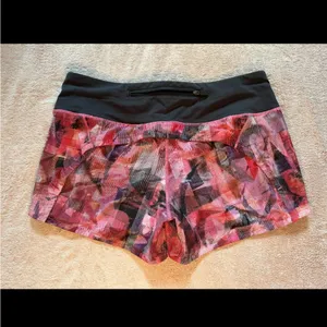 Lululemon Women’s Run Time ‎ Pink purple Floral Size 6 thumbnail 5