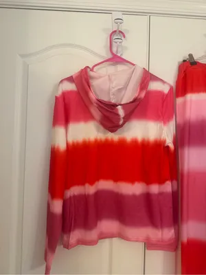 Pink & Red Women’s Tie-Dye Hoodie and Jogger 2 pc Set New never worn thumbnail 4