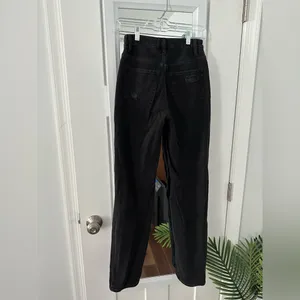 Pacsun Distressed Wide Leg Jeans thumbnail 2