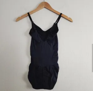 SKIMS Butt Lifting Sculpting Bodysuit L thumbnail 5