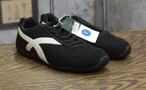 Wild Fable Chandler Jogger Sneakers Low Top 94462120 Black 7M thumbnail 1