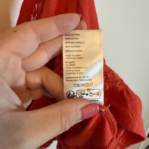 Urban Outfitters Burnt Orange Babydoll V-Neck Cropped Tank Womens M Festival thumbnail 3