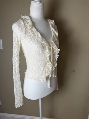 Thirty/Thirty LA Sheer Cream Lace Tie Front Ruffle Top Size XS thumbnail 7