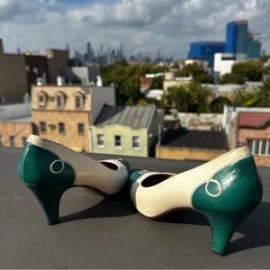 Vintage Perry Ellis Green White Leather Heels Size 7 Pointed Toe Retro Western thumbnail 3