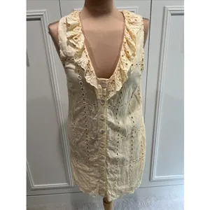 Tularosa Este Dress Size Small Butter‎ Yellow Eyelet Button Front Cottagecore thumbnail 3