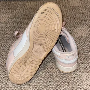 Nike Pink Dunks thumbnail 5