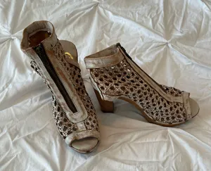 4 inch Wooden platform heel with leather weave detail thumbnail 3