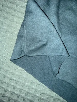 Vuori Women's Boyfriend Shorts size XS thumbnail 5