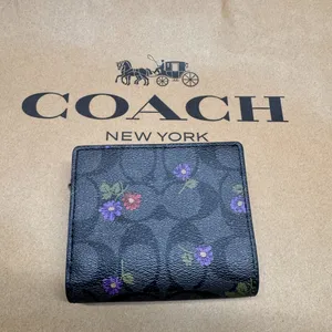 coach Snap Wallet In Signature Canvas With Country Floral Print cm973 thumbnail 2