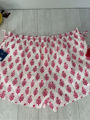 Roller Rabbit x Target Bouquet Pull On Shorts thumbnail 11