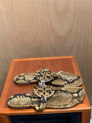 Tory Burch Brown Snake-Print Stamped Slip On Thong Sandals Size-6.5 Resort Glam thumbnail 4