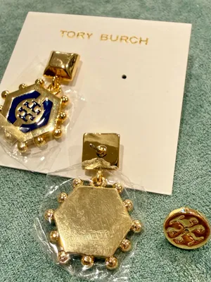 Tory Burch | Gold-Plated Logo Earrings with Navy Enamel & Gold Pearl Accents thumbnail 4