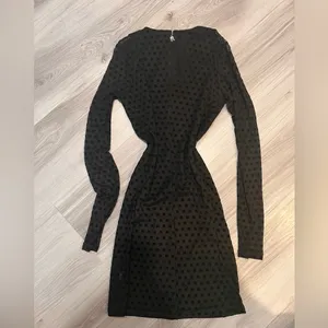 NWT RÓTATE Elegant Black‎ Polka Dot Dress It’s very pretty thumbnail 4