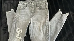 Outfitters Jeans thumbnail 1