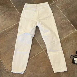 Abercrombie & fitch white mom high rise 25 thumbnail 4