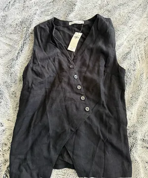 Abercrombie Black Linen Top thumbnail 1