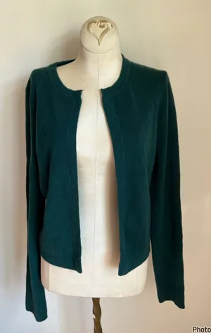 Theory Mila Cashmere Cardigsn Medium New With Defects thumbnail 1