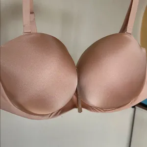 SKIMS ULTIMATE COLLECTION PUSH UP STRAPLESS BRA. COLOR CLAY Size‎ 40D NWT thumbnail 4