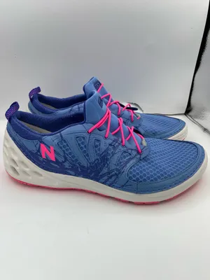 New Balance water sneaker shoes women’s Size 9 1/2 070BB blue pink thumbnail 2