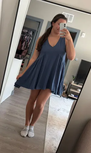 Blue dress Size M thumbnail 1