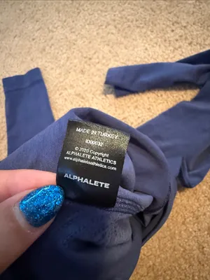 Alphalete Cropped Long Sleeve Lifting Top thumbnail 6