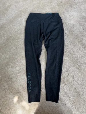 Peloton Reversible Zebra Print Leggings Size Small thumbnail 2