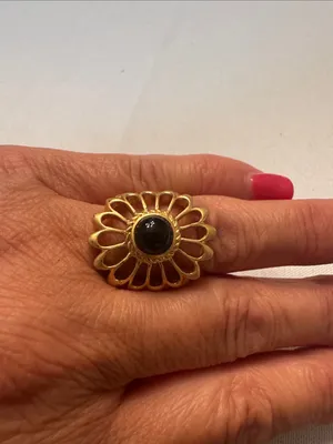 Lía Sofía Gold thumbnail 5