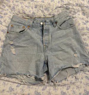 Levi’s Shorts thumbnail 1