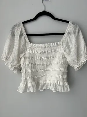 she + sky white top thumbnail 2