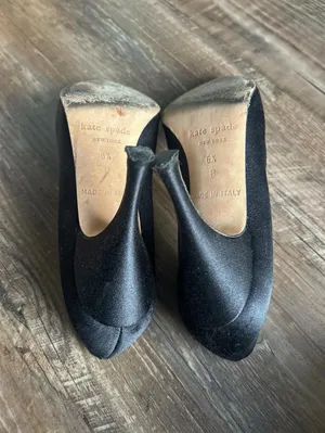 Kate Spade Vintage Black Suede Augustine Pointed Toe Heels Size 6.5 Womens thumbnail 6