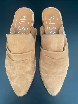 Musse &Cloud Pointed Toe Heeled Suede Mules Tan Size 7 thumbnail 1