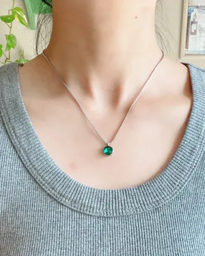 Handmade stainless steel chain & green glass crystal chic vintage retro style simple necklace💚 thumbnail 1