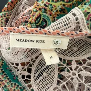 Anthropologie Meadow Rue Giada Crochet Semi Sheer Multicolor Peasant Blouse Med thumbnail 8